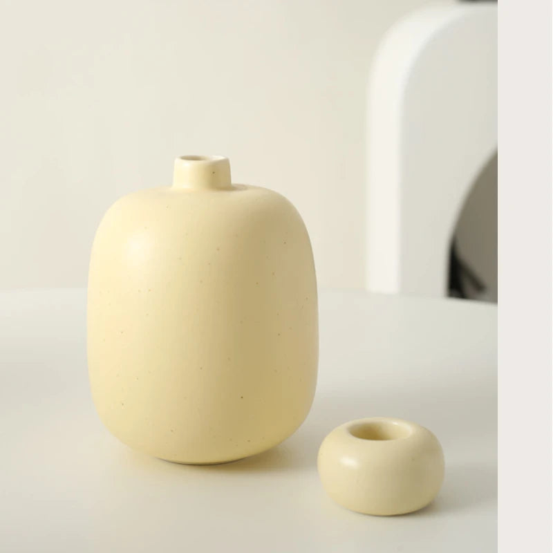 European-Style Ceramic Aromatherapy Bottle Empty Fire-Free Aromatherapy Bottle Scent Diffuser for Household Indoor Perfumes