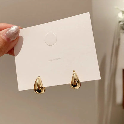 European Small Mobius Ring Stud Earrings Women 2021 Minimalist Metal Twisted Piercing Korean Fashion Jewelry